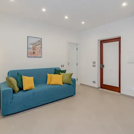 Palazzo Verderame Apartment *